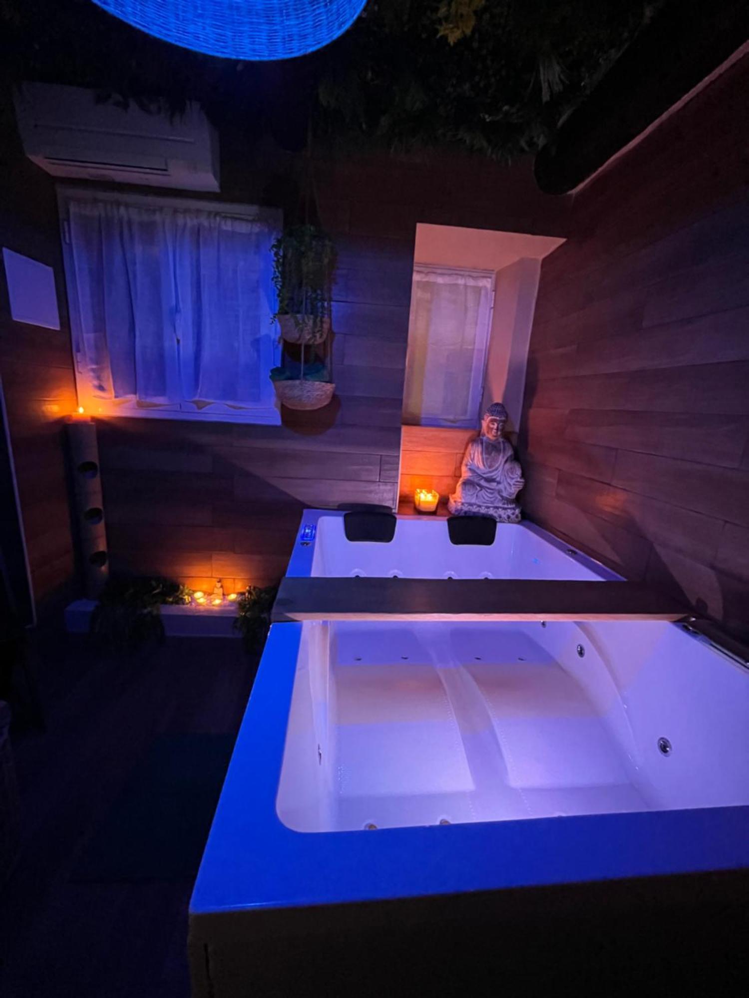 Le Balneo Jacuzzi Vieil Antibes Safranier Leilighet Eksteriør bilde