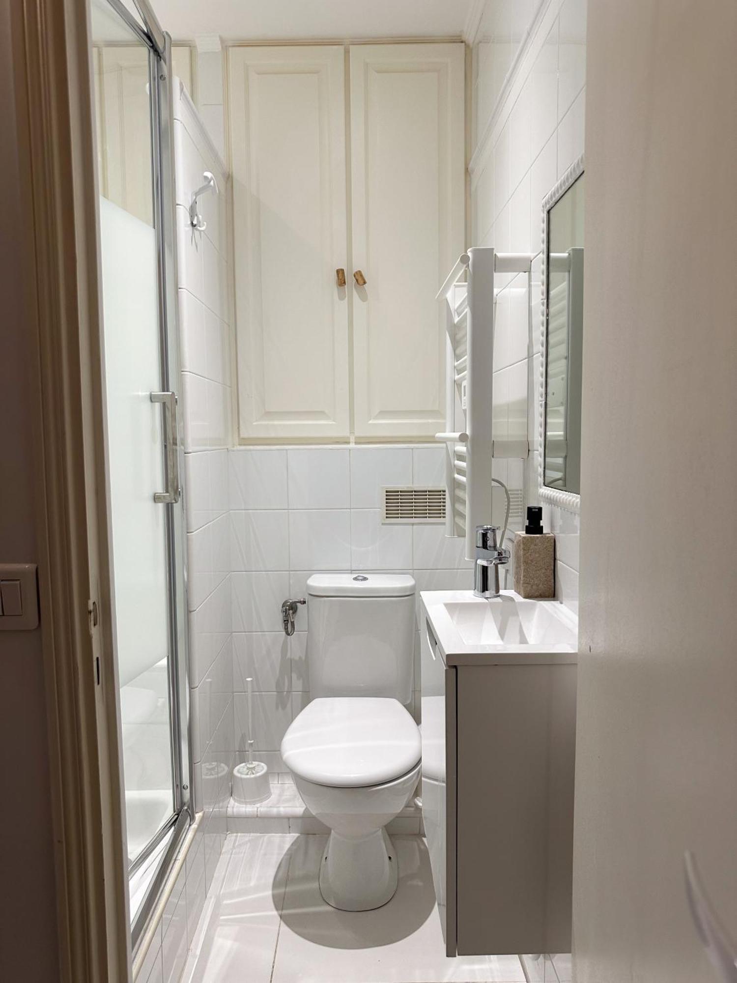 Le Balneo Jacuzzi Vieil Antibes Safranier Leilighet Eksteriør bilde