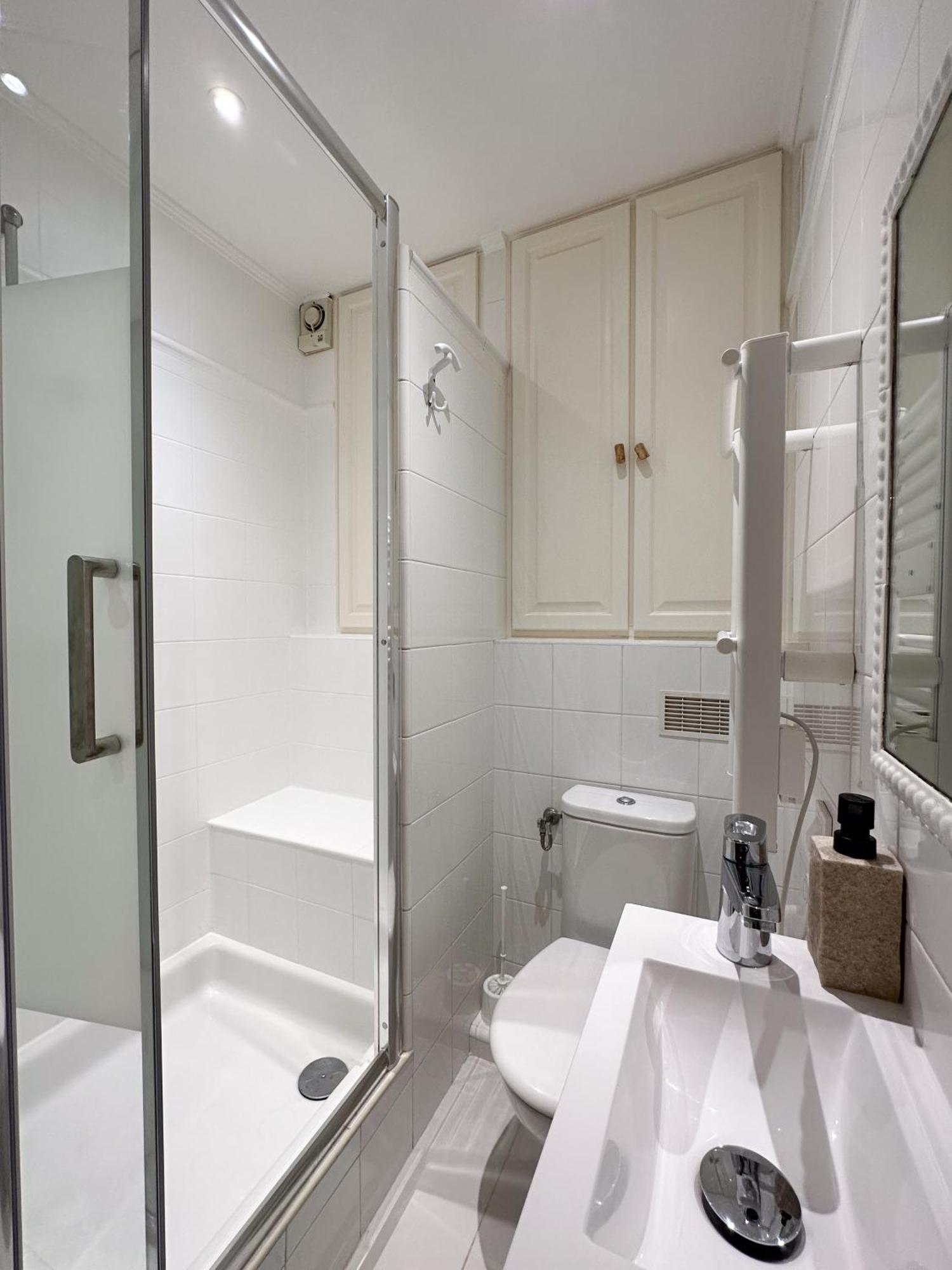 Le Balneo Jacuzzi Vieil Antibes Safranier Leilighet Eksteriør bilde